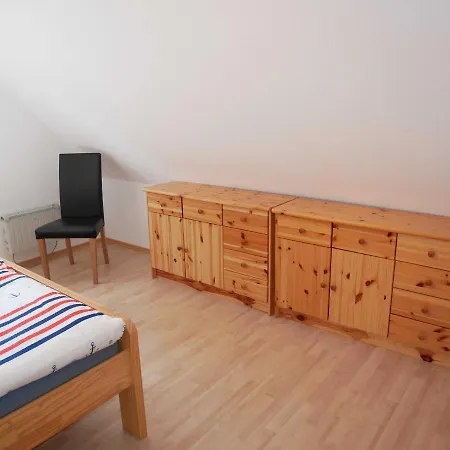 Sellin Apartment *